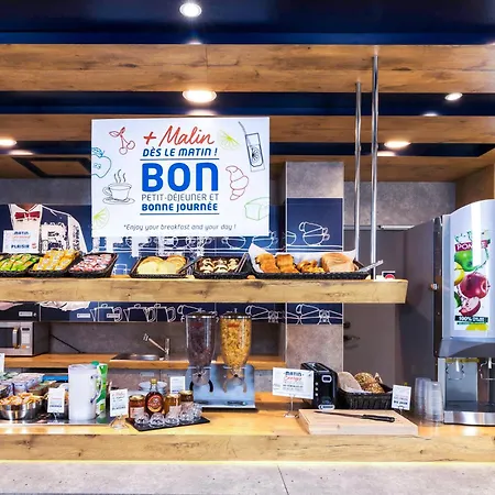 Hotel Ibis Budget Paris Coeur D'orly Airport 2*