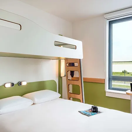 Hotel Ibis Budget Paris Coeur D'orly Airport 2*