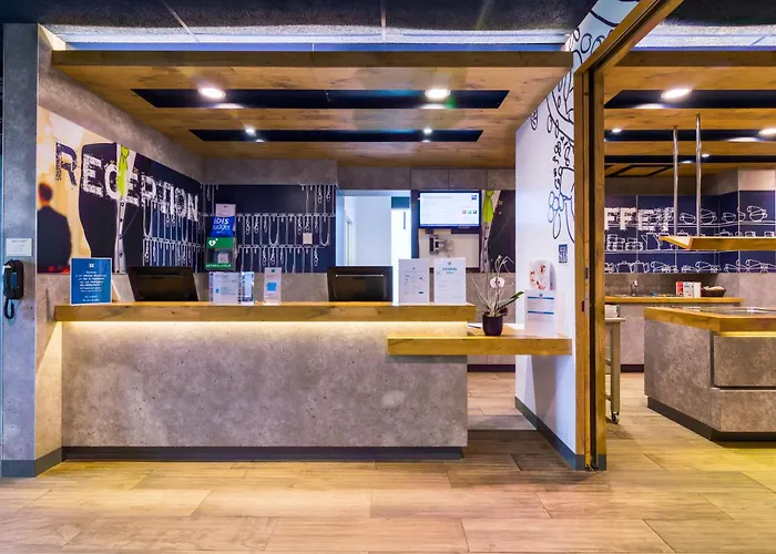 Hotel Ibis Budget Paris Coeur D'orly Airport