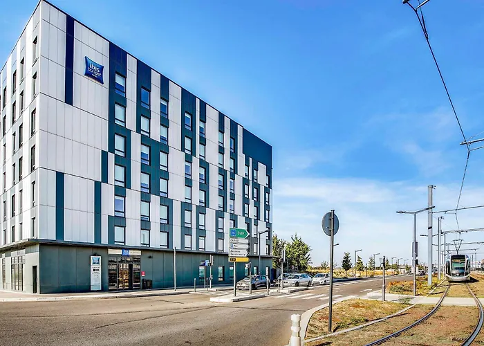 Hotel Ibis Budget Paris Coeur D'orly Airport 2*
