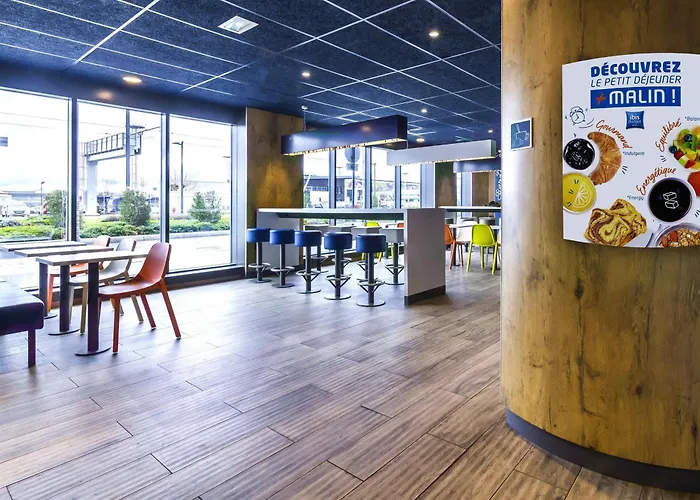 Hotel Ibis Budget Paris Coeur D'orly Airport 2*