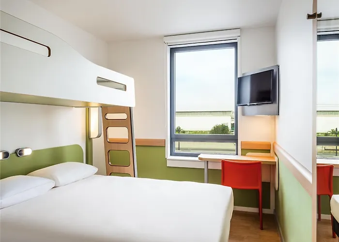 Hotel Ibis Budget Paris Coeur D'orly Airport Orly